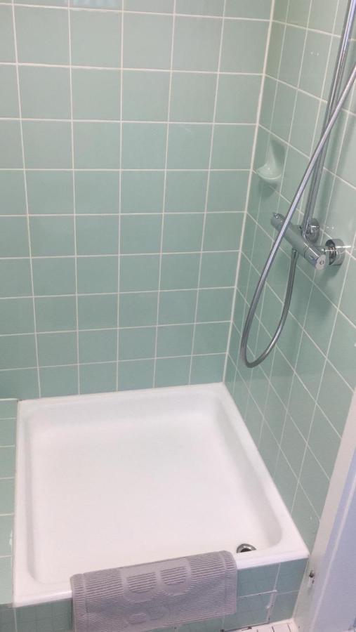 Apartment Naehe Ettlingen - 15 Min Zur Messe Karlsruhe Malsch  Buitenkant foto